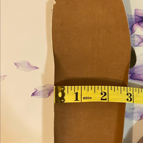 Frye- Lena Zip Sneaker- 7.5 (recommended for 7) - Picture 12 of 15